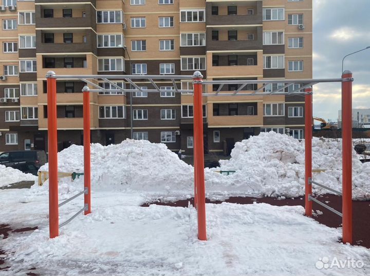 Турник уличный