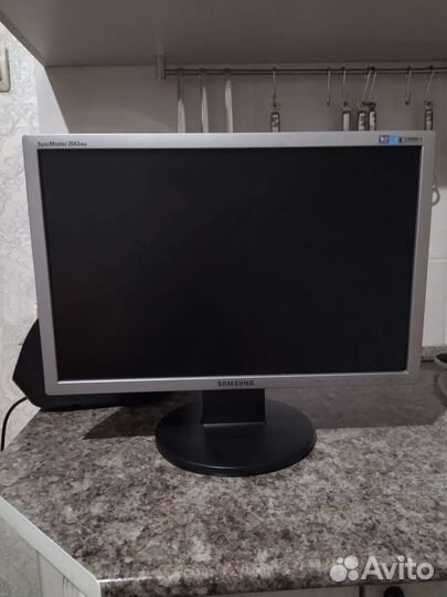 Монитор Samsung SyncMaster 2043nw