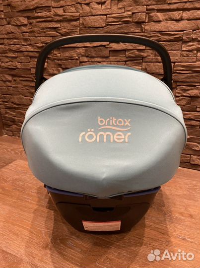Автолюлька от 0 Britax Roemer Baby-Safe 2 i-size