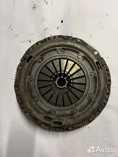 Демпферное сцепление Golf 5 2,0 TDI 03-09г