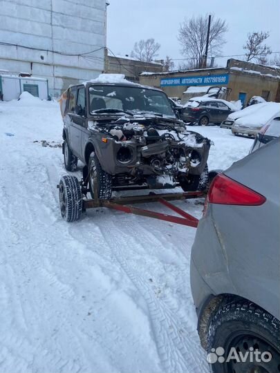 LADA 4x4 (Нива) 1.7 МТ, 2019, битый, 40 000 км