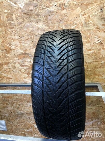 Goodyear Eagle Ultra Grip GW-3 205/45 R16