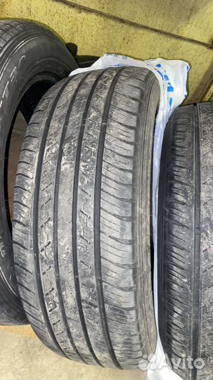 Dunlop Grandtrek ST30 235/55 R18 101H