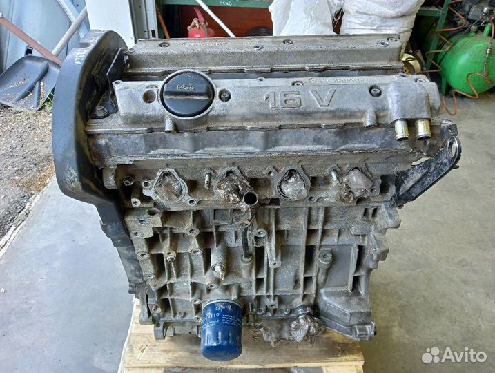 Двигатель peugeot 406 1.8 16v PSA LFY XU7JP4
