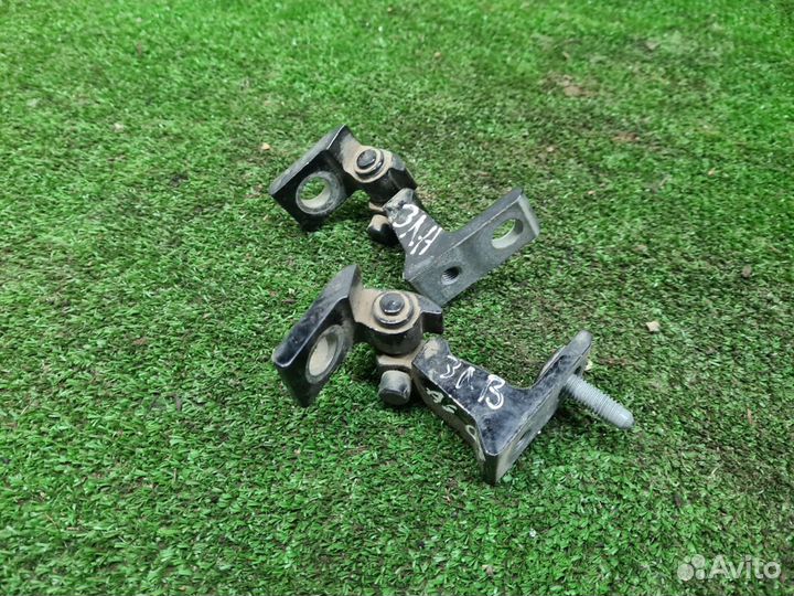 Петля двери задняя левая Audi A6 C7