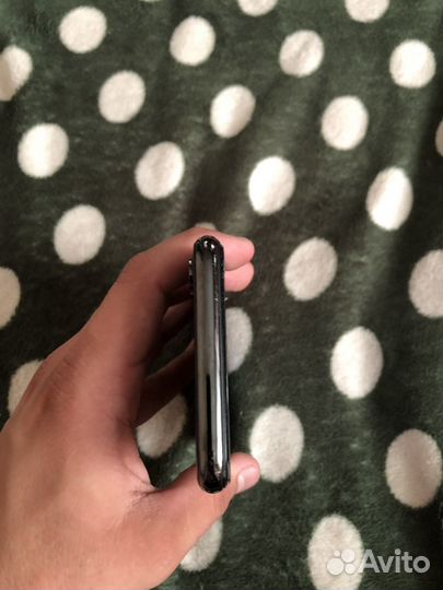 Телефон iPhone x 64