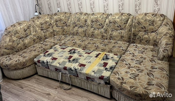 Угловой диван