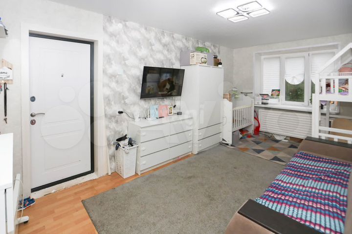 Комната 26,8 м² в 2-к., 2/9 эт.