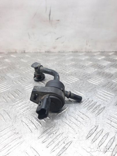 Клапан вентиляции топливного бака Peugeot 207