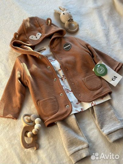 Костюм тройка c&a 68