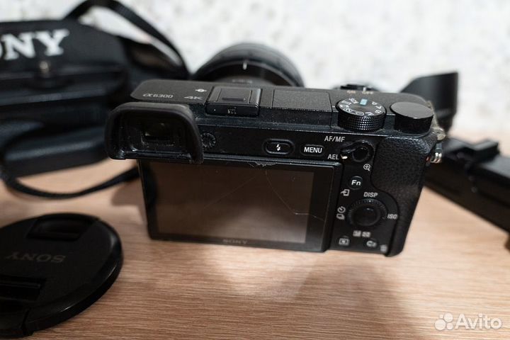 Фотоаппарат sony a6300 и Объектив sony 10-18 F4