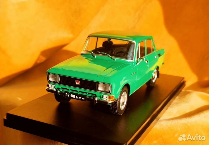 Модель СССР в масштабе 1:24 Москвич 2140 зелёные