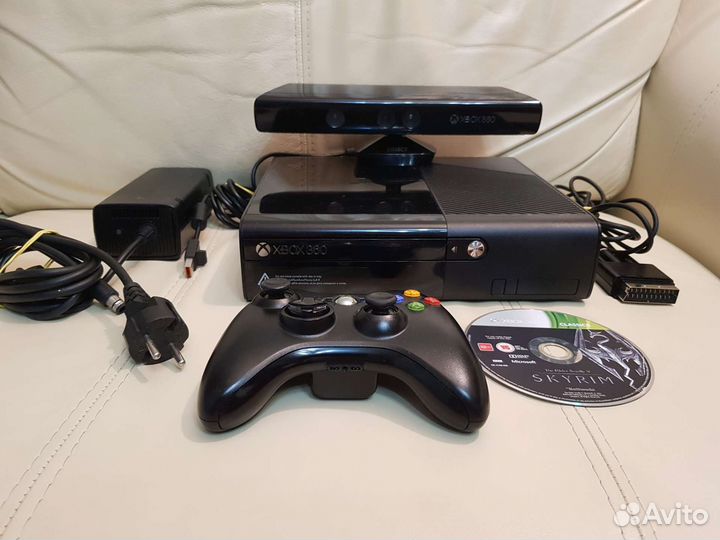 Xbox 360, Kinect, 250Gb, в отличном состоянии