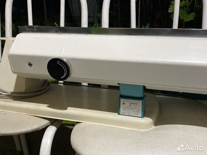 Машинка гладильная электробытовая