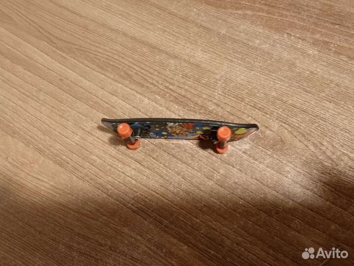 Скейт для пальцев