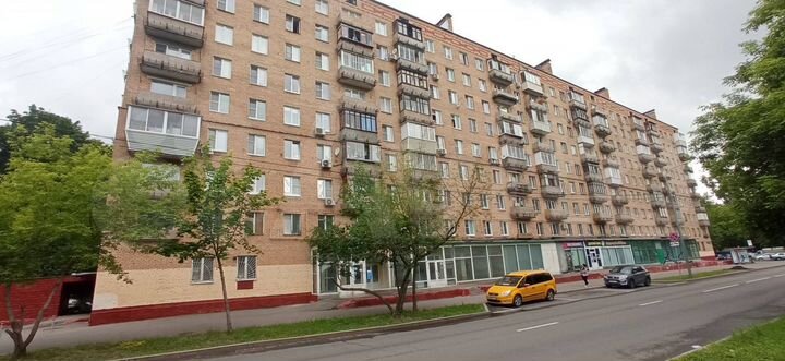 Продам торговое помещение, 158.1 м²