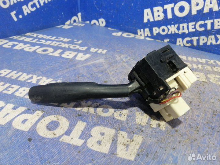 Переключатель поворотов Mitsubishi Galant 8 седан