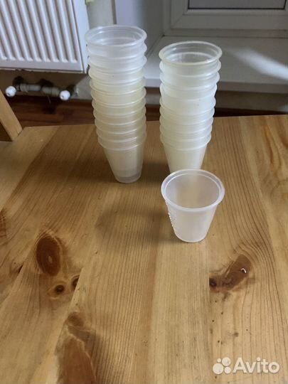 Медицинские мензурки с делениями пластиковые