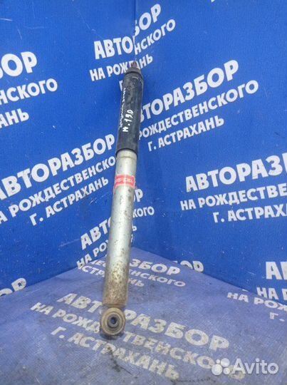 Задний амортизатор Mercedes-Benz W190 седан 1993