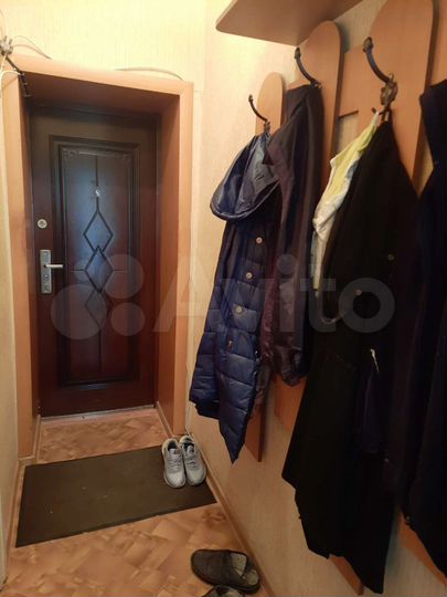 2-к. квартира, 52 м², 2/3 эт.