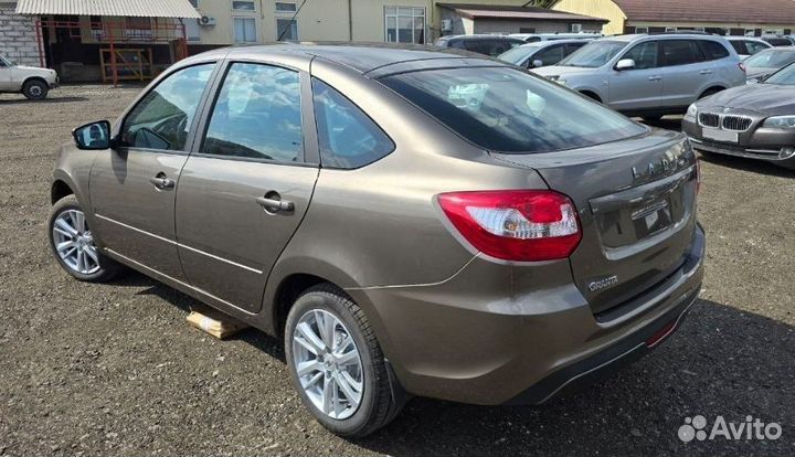 LADA Granta 1.6 МТ, 2024, 5 км