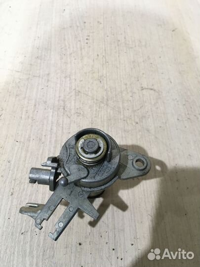 Личинка замка багажника Audi A4 B6