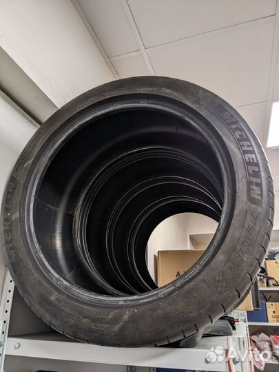 Michelin Pilot Sport 4 S 245/45 R19 и 275/40 R19
