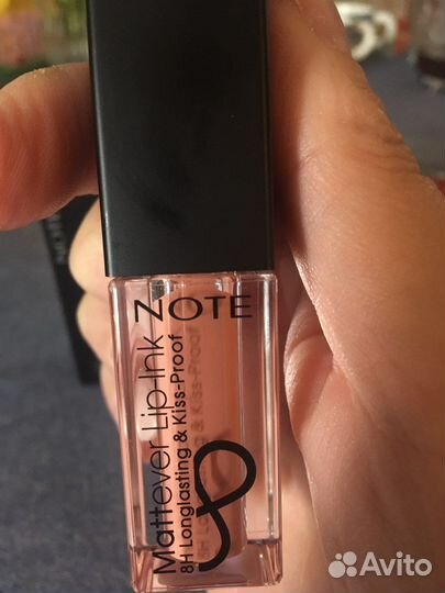 Жидкая помада для губ Note