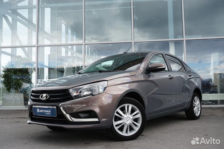 LADA Vesta 1.8 МТ, 2018, 64 000 км