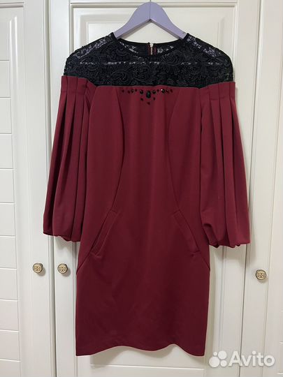 Платье женское 42 44