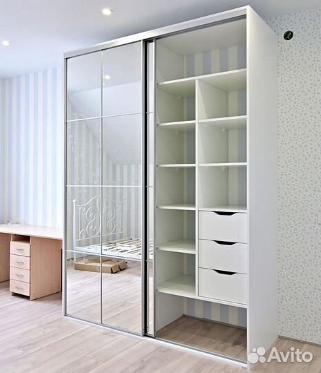 Шкаф встраиваемый