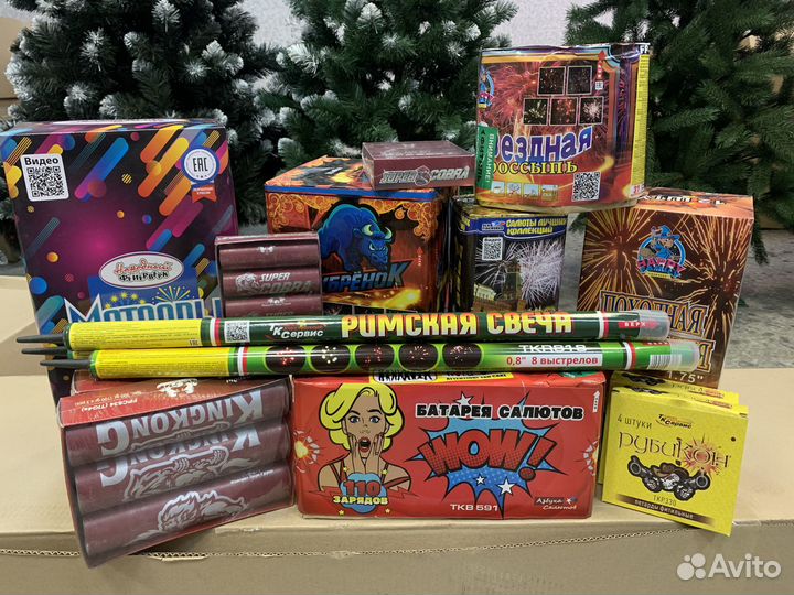 Салют фейерверк на праздник