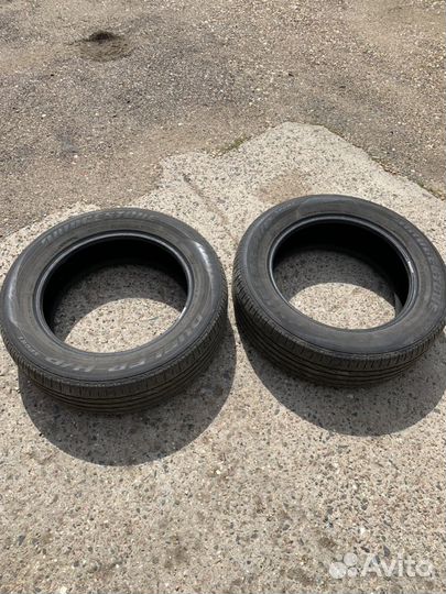 Bridgestone 613V 215/60 R17