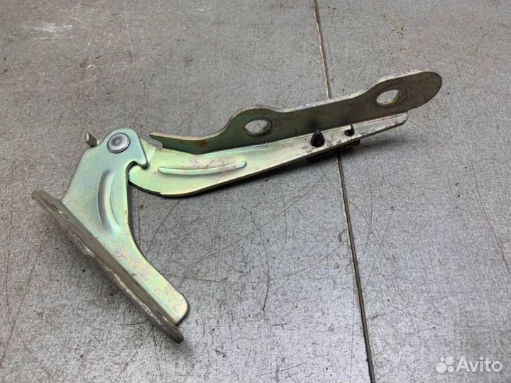 Петля капота Chevrolet Lanos седан 1.5 A15SMS 2006