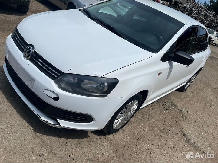 Запчасти на Volkswagen Polo5 2015г. Седан