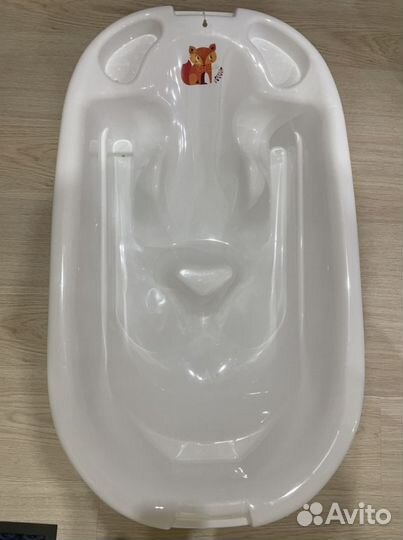 Ванночка для купания с горкой