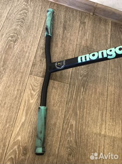 Трюковой самокат mongoose