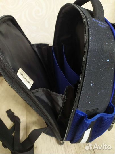 Рюкзак школьный