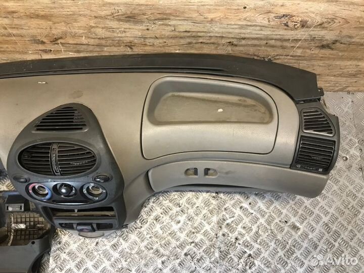 Торпедо Ваз Калина 1118 21114 8кл 1.6 2006