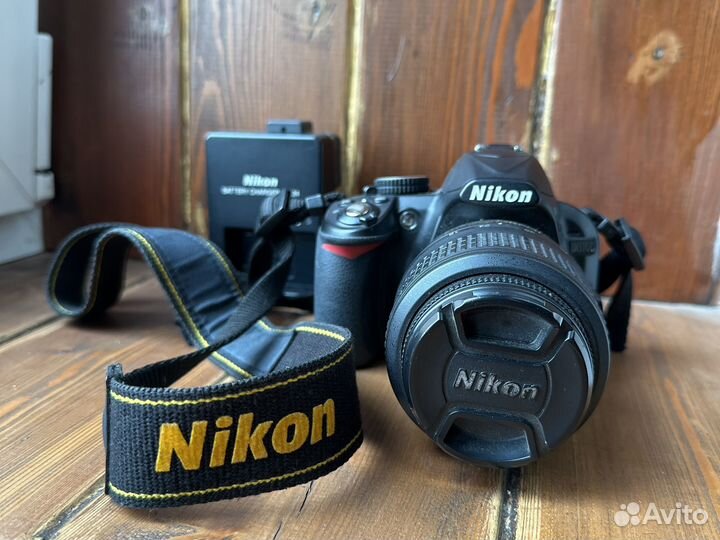 Зеркальный фотоаппарат Nikon d3100