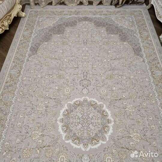 Иранский ковёр