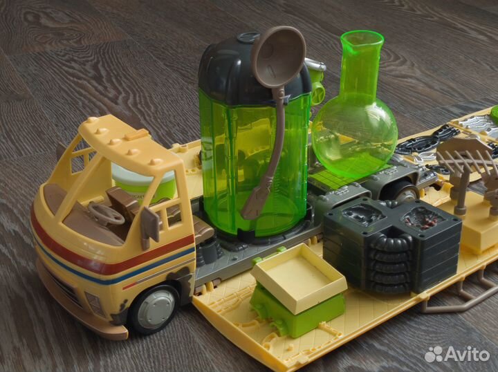 Игрушки Ben 10 (Бен Тен)