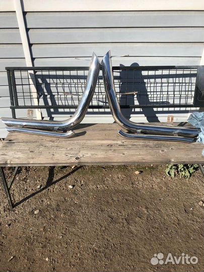 Защита заднего бампера Toyota Land Cruiser 200 б/у