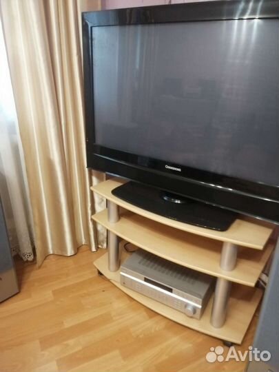 Тумба под телевизор