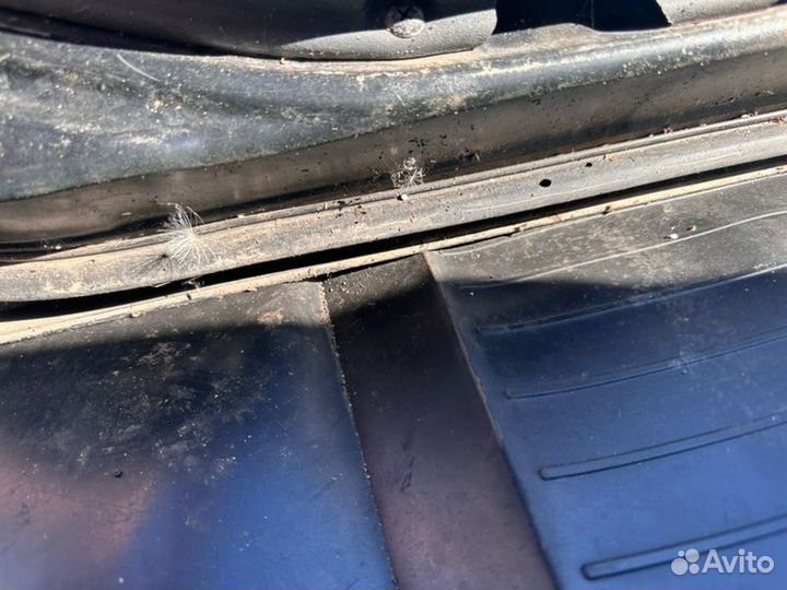 Дверь передняя левая Nissan Almera Classic B10 1.6