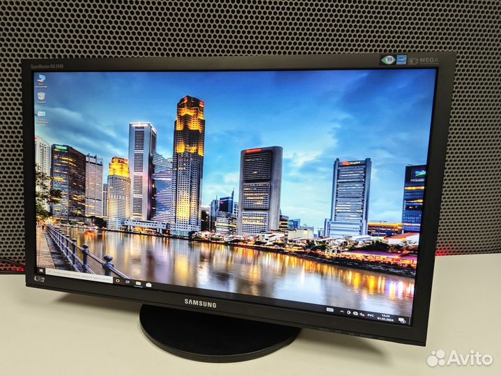 Монитор Samsung 24 дюйма FullHD