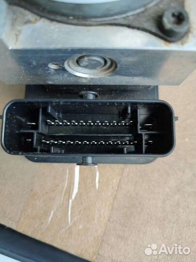 Блок ABS Peugeot 208