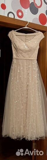 Платье вечернее(выпускной,подружка невесты и т.п.)