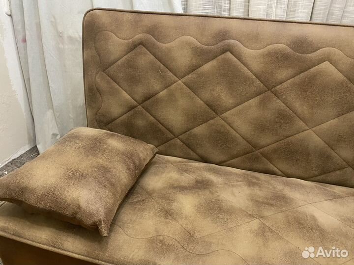 Диван прямой раскладной