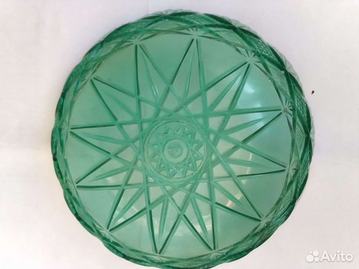 Вазочка СССР зелёная, пластмассовая